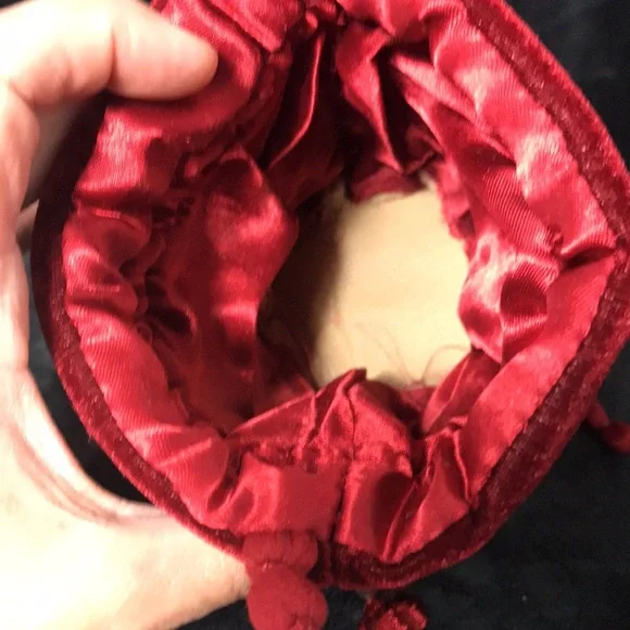 Small Bucket Bag - Picture 4 of 9